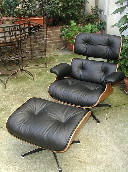 059 LOUNGE CHAIR  RAY ET CHARLES EAMES (5).JPG